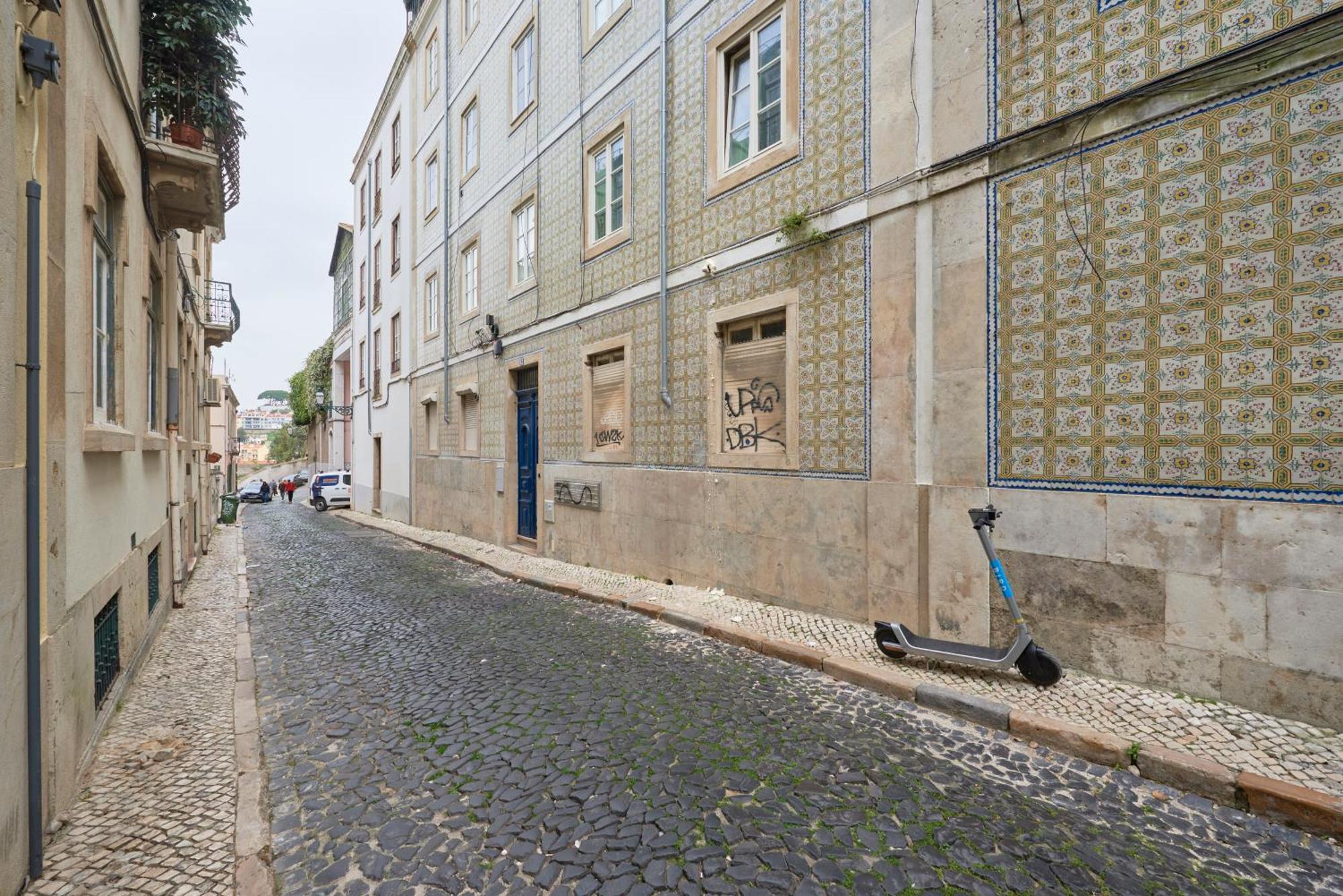 Inglesinhos - Castelo Apartment Lisbon Exterior photo